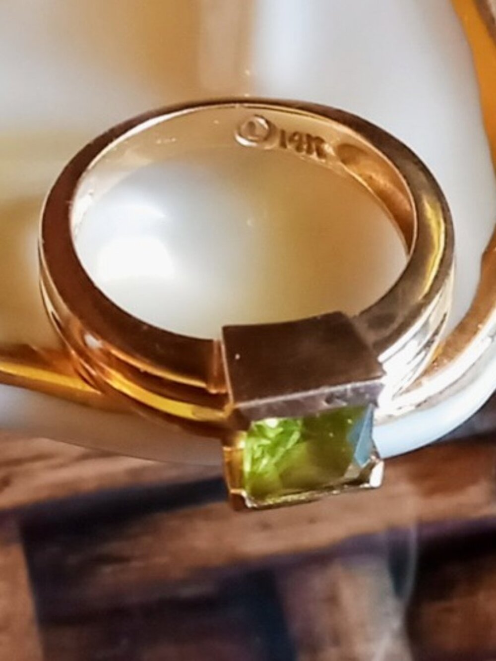 STUNNING Vintage Charles M. Levy 14K Gold Princess-Cut Peridot Statement Ring💍 - Picture 11 of 11